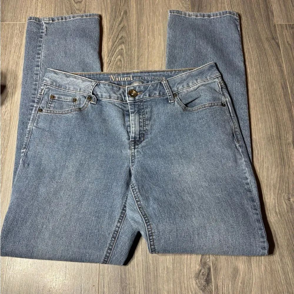 Natural Reflections Women's Blue Straight-Leg Jeans Size 10 EPC